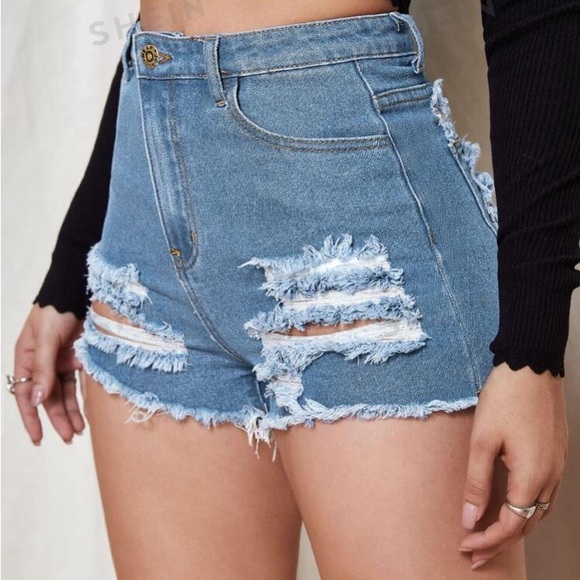 Women’s High Waisted Ripped Denim Shorts - Picture 4 of 4